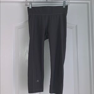 Women’s Gray Under Armour Cropped Leggings